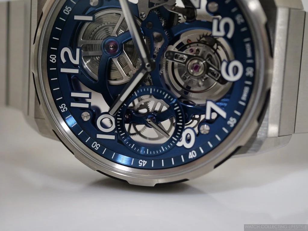 W&W 2025: Angelus Flying Tourbillon Titanium Blue (Live Photos